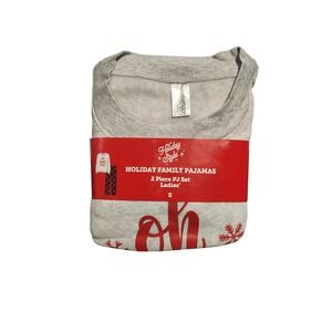 SM Holiday Style Ladies 2 Piece PJ‎ Set Gray Red Plaid